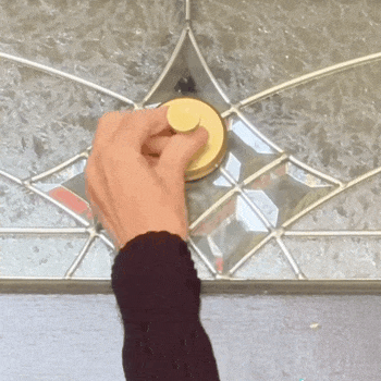 1+1 GRATUIT – Cârlig cu ventuză pentru coronițe și decorațiuni